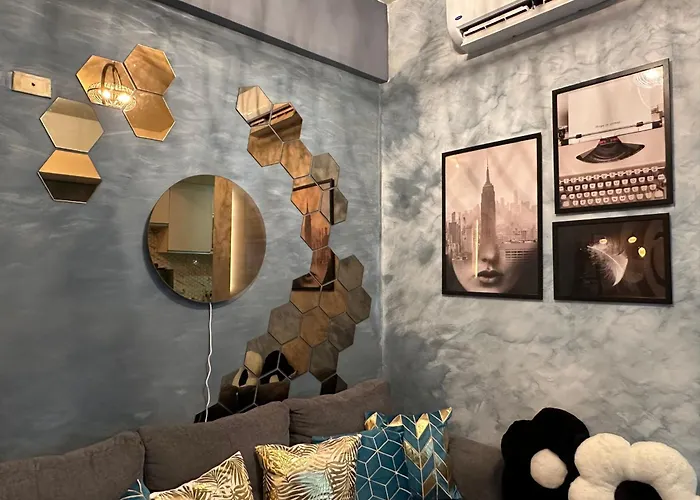 アパートホテル Luxent Ashen Gray Business Centre Living マニラ市