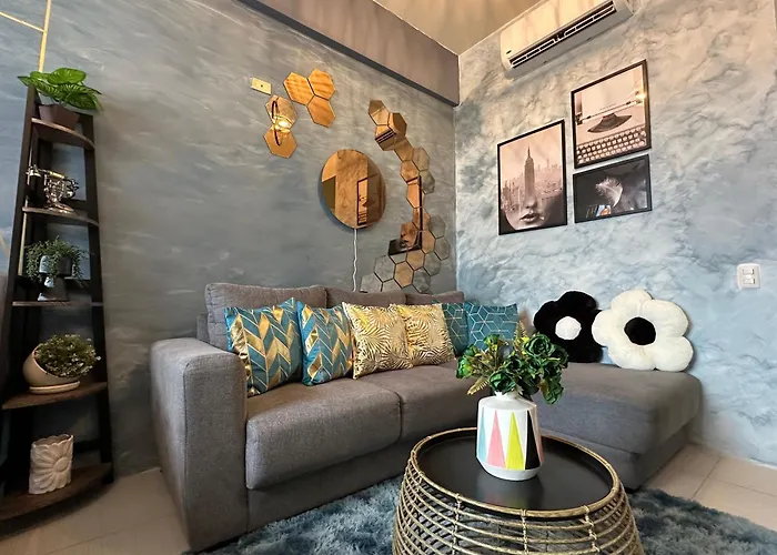 Luxent Ashen Gray Business Centre Living * マニラ市