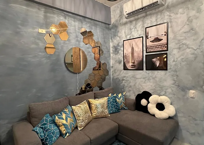 Luxent Ashen Gray Business Centre Living *