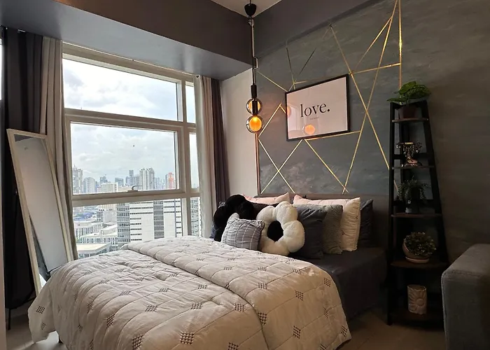 Luxent Ashen Gray Business Centre Living アパートホテル *