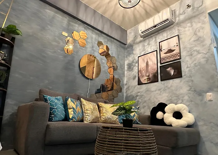 Luxent Ashen Gray Business Centre Living マニラ市