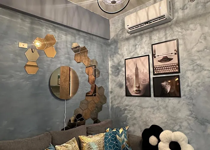 Luxent Ashen Gray Business Centre Living